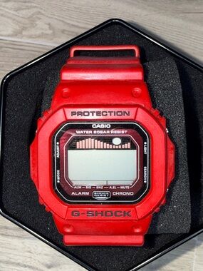 Vintage 2010 Casio G-Shock Digital Sports Watch - Red
